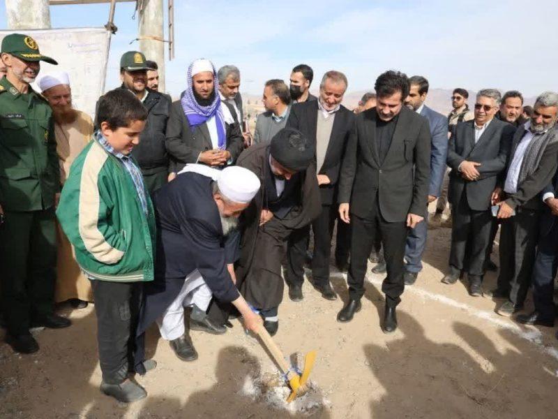 عملیات آبرسانی پایدار به ۹ هزار نفر در شهرستان درمیان آغاز شد