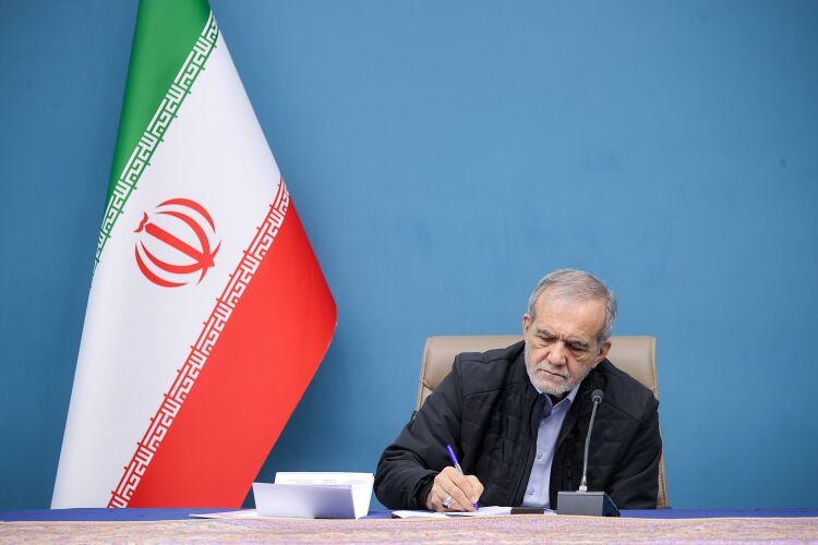 رئیس جمهور قهرمانی تیم ملی فوتسال ایران در جام ملت‌های آسیا را تبریک گفت