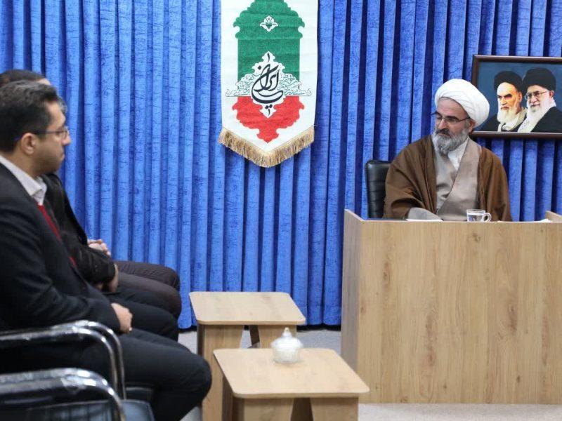 گلایه نماینده ولی فقیه در سمنان از نبود پاسخگو برای آموزش سواد رسانه‌ای