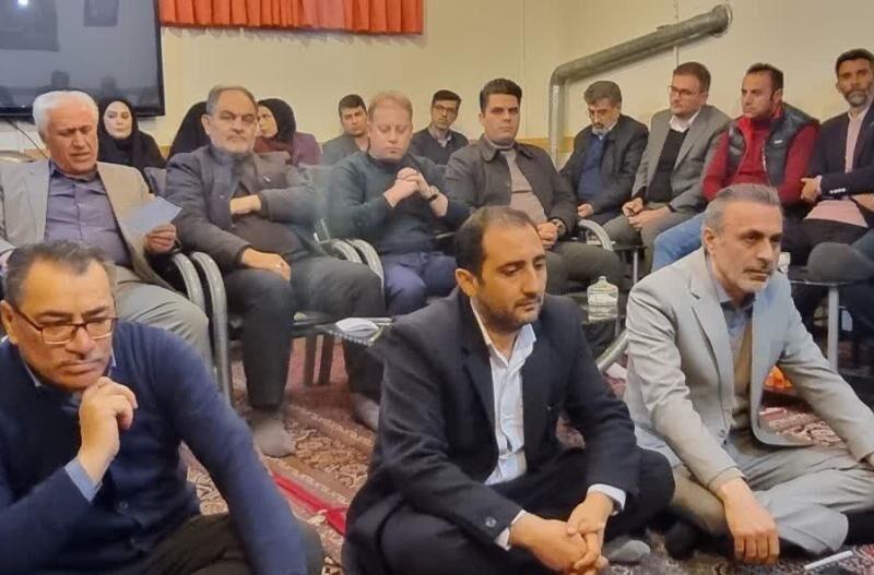 اخبار کوتاه/ ۴۵ نفر داوطلب حضور در لیست جامعه بازاریان اردبیل شدند