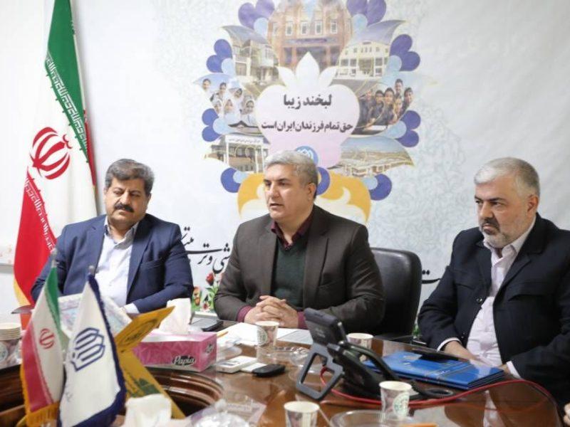 معاون استاندار: همکاری خیرین و مردم با دولت کلید تحقق عدالت آموزشی در کردستان است