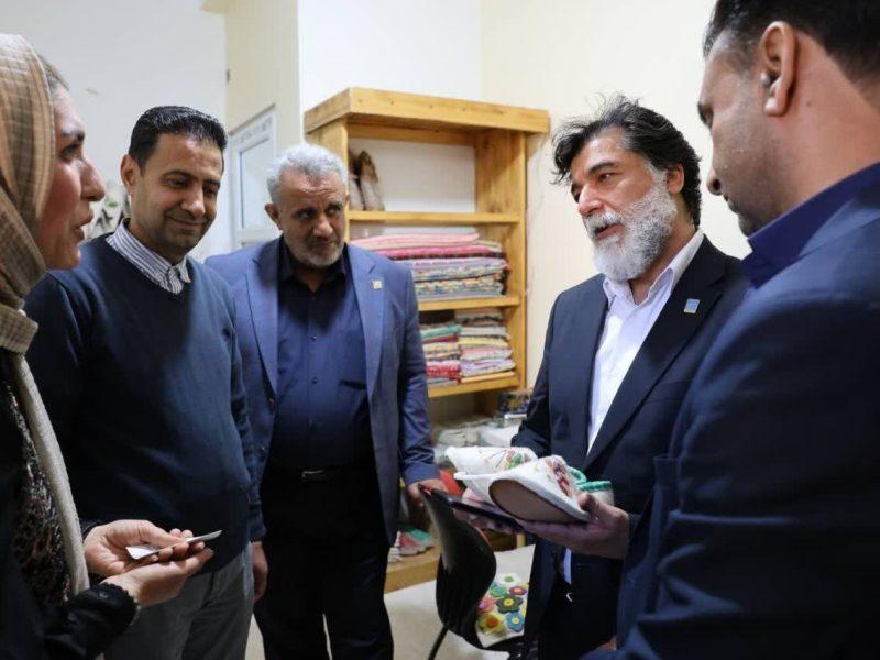 مدیرکل میراث فرهنگی فارس: از طرح‌های تلفیقی اقامت و آموزش صنایع دستی حمایت می‌کنیم