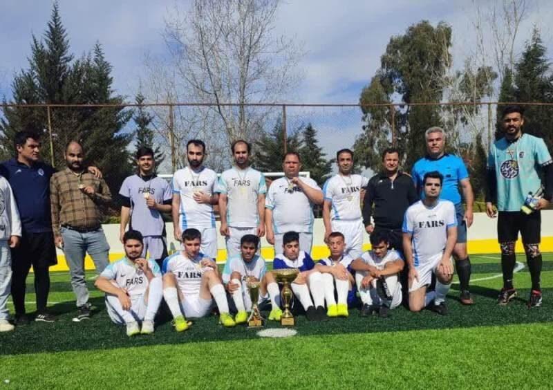 فارس بر بام فوتبال نابینایان کشور؛ قهرمانی جوانان و بزرگسالان