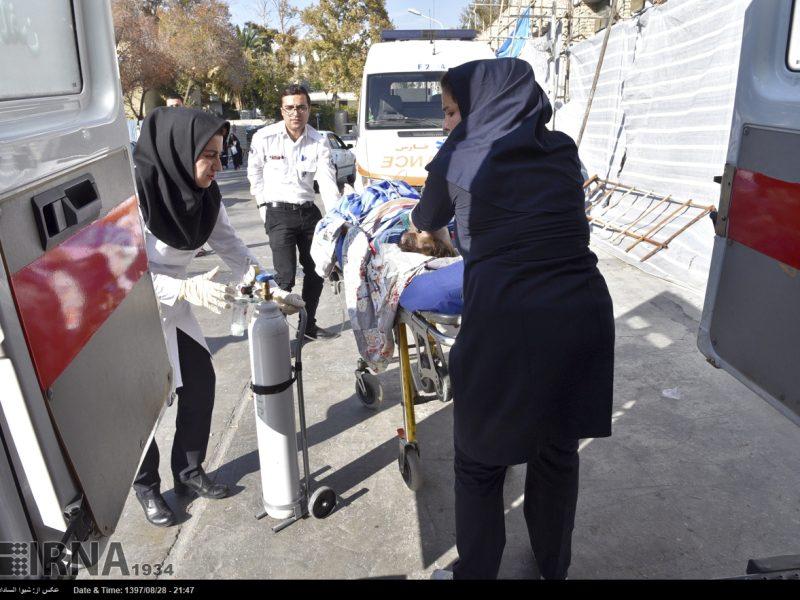 برخورد اتوبوس با تاکسی در محور نی‌ریز؛ ۲۷ مصدوم و یک کشته