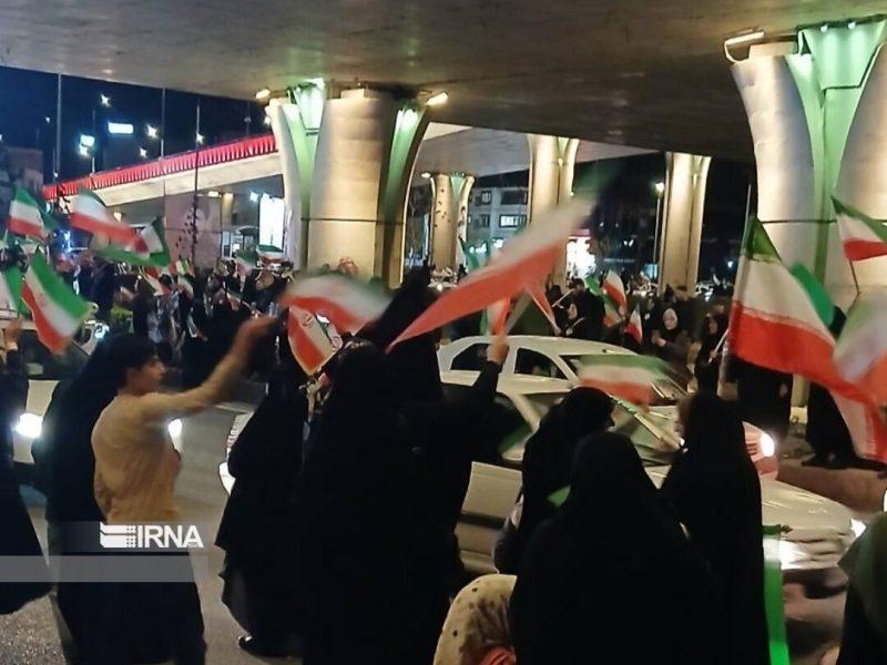 بیعت جامعه کار و تلاش فارس با رهبر معظم انقلاب/حماسه خودرویی کارگران در شیراز