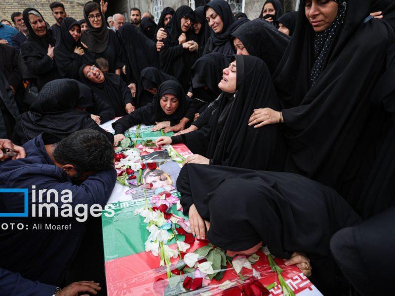 فیلم| تشییع پیکر مطهر هشت شهید لرستانی جنگ رمضان