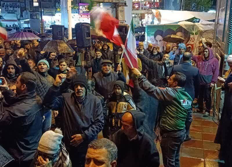 این مردم خانه برو نیستند؛ جنوب‌ شرق تهران یکصدا از کشور دفاع می‌کنند