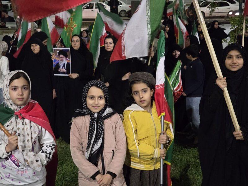 فیلم / مرزنشینان کُرد کرمانشاه، خط مقدم پاسداری از مرزهای وطن در شب های اقتدار