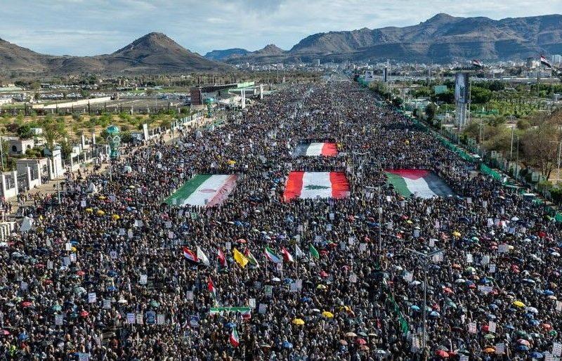حضور میلیونی یمنی‌ها در حمایت از ایران، لبنان و فلسطین