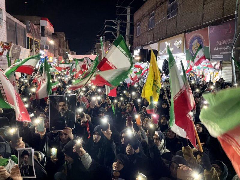 همخوانی سرود ای ایران در تجمع ملاردی ها + فیلم