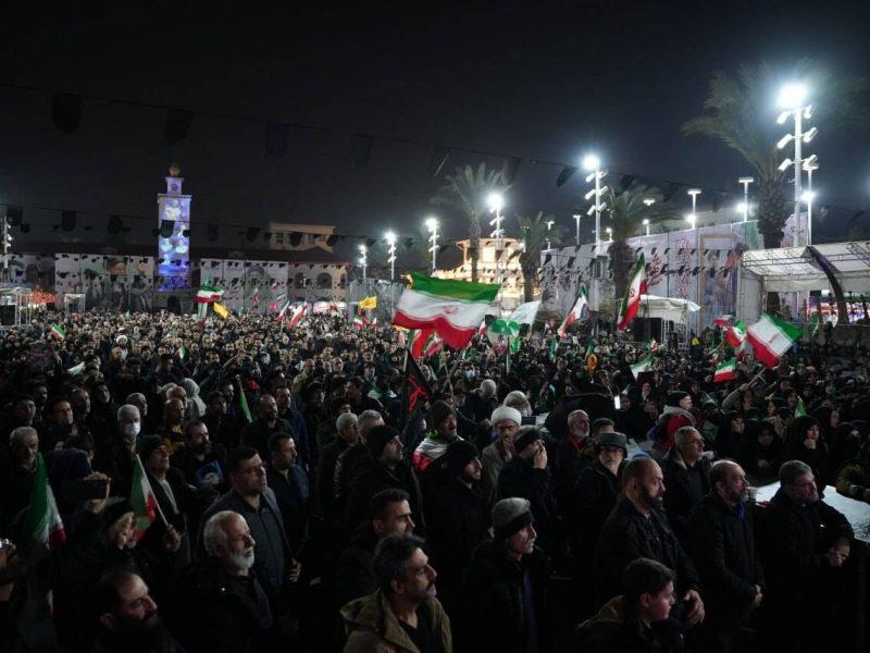 گیلانی ها در قرار شبانه ای دیگر صحنه‌هایی از همبستگی را به نمایش گذاشتند