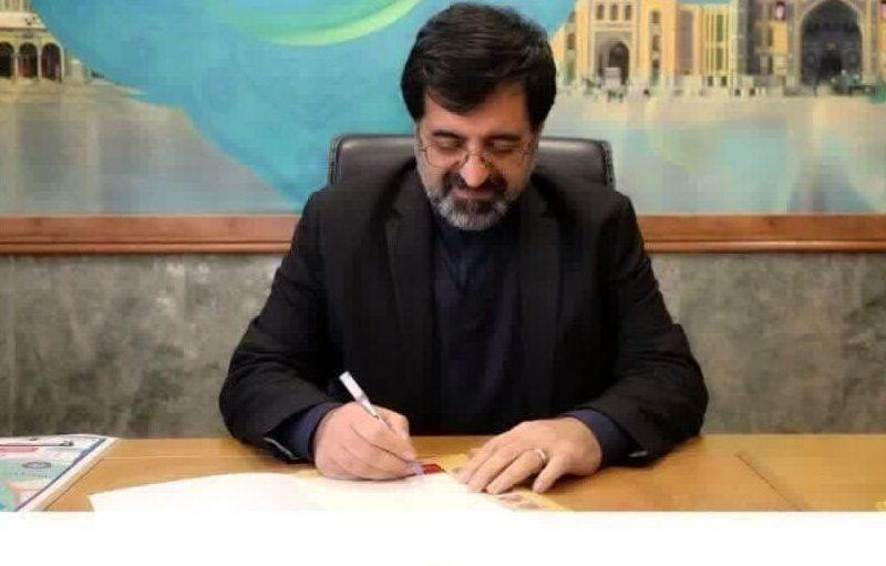 استاندار قم: جمهوری اسلامی مردمی‌ترین نظام در جهان است