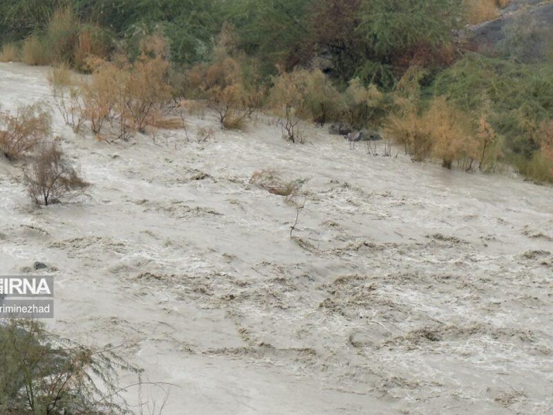 ۸۶ سند مالکیت برای بستر رودخانه‌های قم اخذ شد