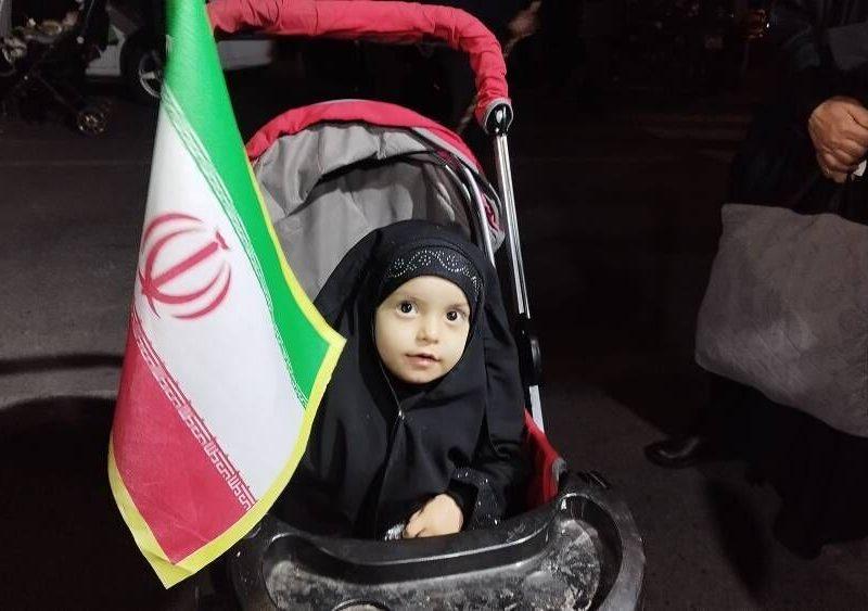 تهران در تسخیر سه رنگ؛ پرچم یعنی «ما»