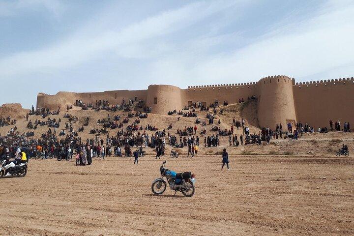 بازدید ۱۶۴ هزار نفر از مجموعه‌های تاریخی، فرهنگی و گردشگری خراسان شمالی