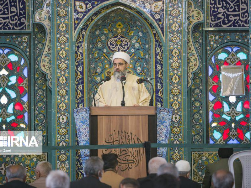 امام جمعه اهل سنت کرمانشاه: حج فرصتی برای وحدت امت اسلام علیه استکبار جهانی است