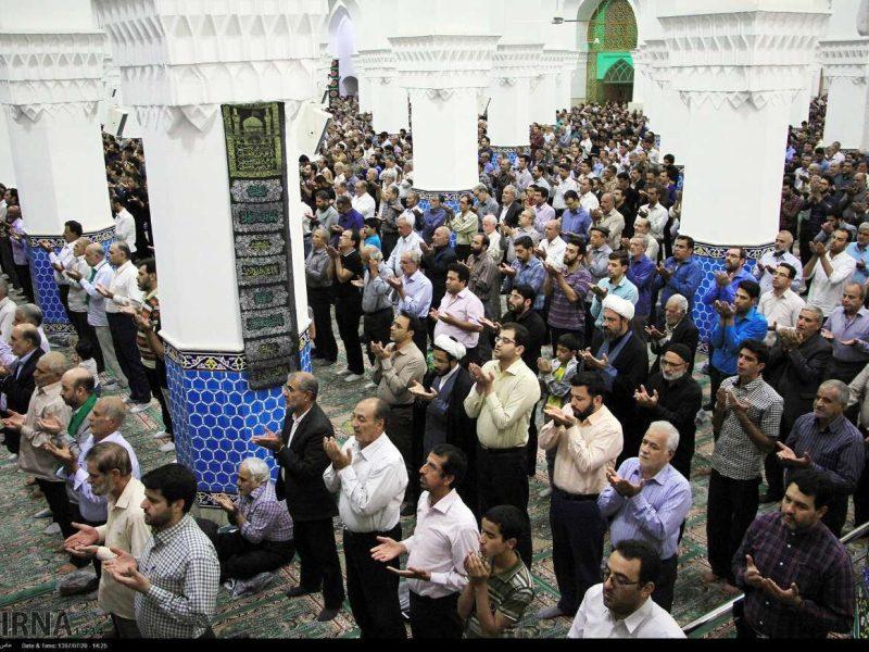 امام جمعه موقت یزد: ابرقدرت‌ها در برابر ملت ایران شکست خوردند