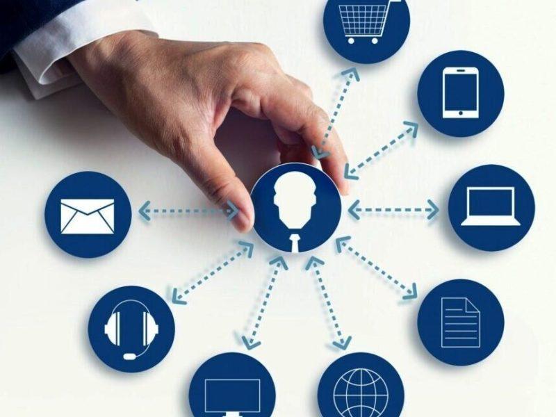 مسئولان کرمانشاه: روابط عمومیها به امیدآفرینی و تقویت سرمایه اجتماعی کمک کنند