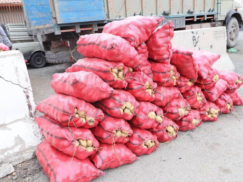 قاچاقچی سیب زمینی در مریوان ۱۵ میلیارد ریال جریمه شد