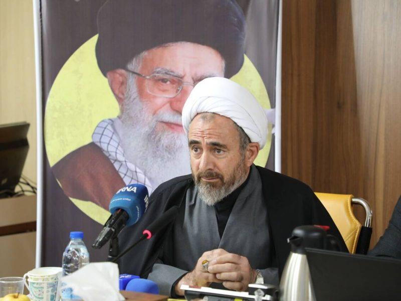 امام جمعه ایلام: زیرساخت‌های ثابت برای زائران اربعین در مرز مهران ایجاد شود