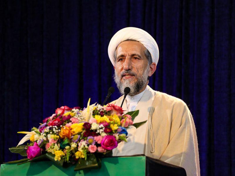 امام جمعه قزوین: مدیران باید در حوزه اقتصادی آرایش جنگی بگیرند