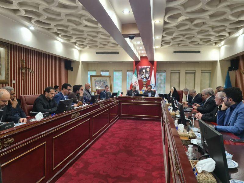 تجهیزات معطل‌مانده دولتی به چرخه تولید دانش‌بنیان بازگردد