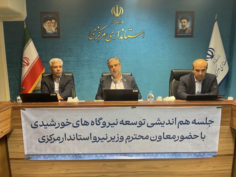 استاندار: استان مرکزی در رفع بار از شبکه برق کشور احساس تکلیف میکند