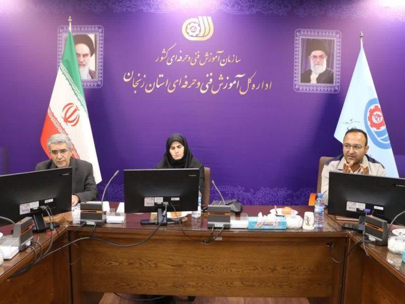 نیروهای ماهر زنجان در بازسازی مناطق آسیب دیده از جنگ به کارگیری شوند