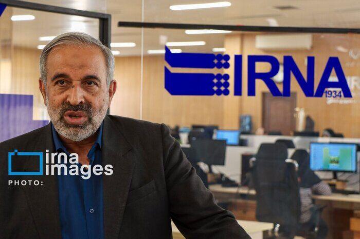 هنرمندان، حماسه میدان را در آثار فاخر ادبی همتراز شاهنامه به تصویر بکشند