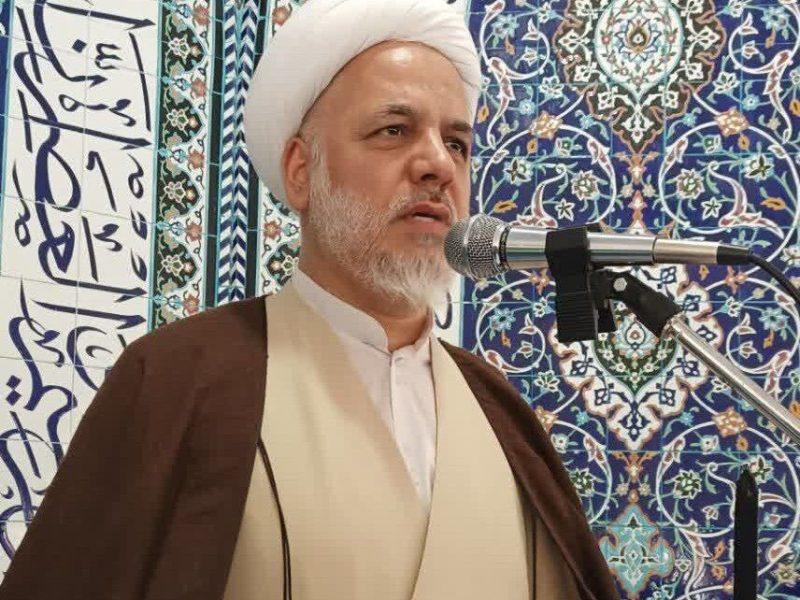 خطیب جمعه ساوه: مردم دولت را در مقابله با جنگ اقتصادی همراهی کنند