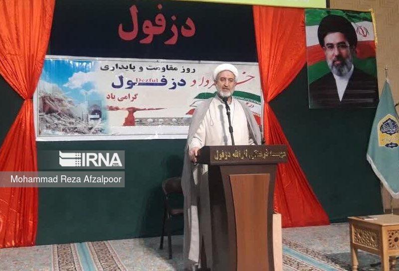 خطیب جمعه دزفول: مقاومت مردم این شهر به فرهنگی جهانی تبدیل شد