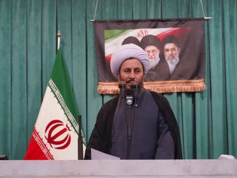 امام جمعه خوی: دشمن با جنگ روانی به دنبال احتکار خانگی است