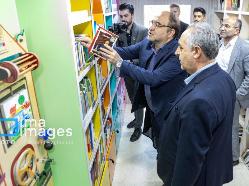 آغاز به کار و اعزام ناوگان مدرن کتابخانه‌های سیار به مناطق کم برخوردار میانه و مرند