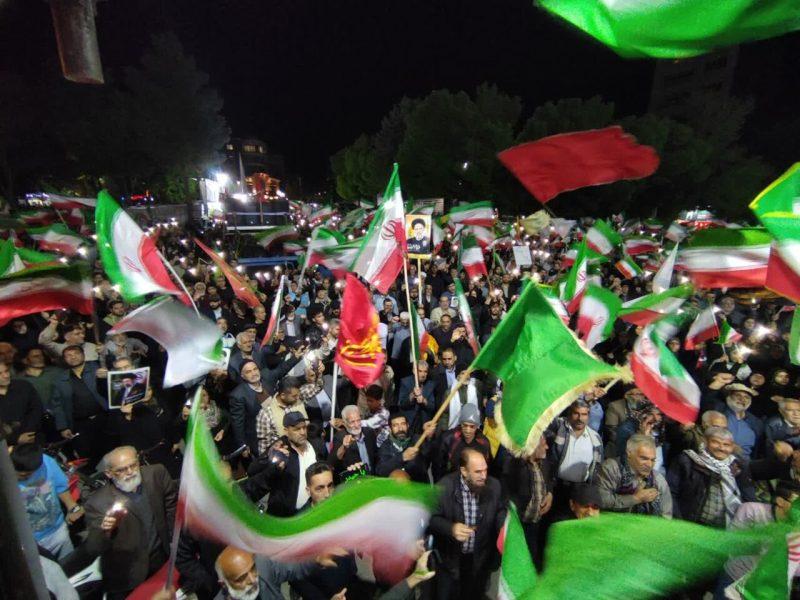 فیلم| بروجرد ایستاده با مردان میدان؛ خلق حماسه در شب ۸۵