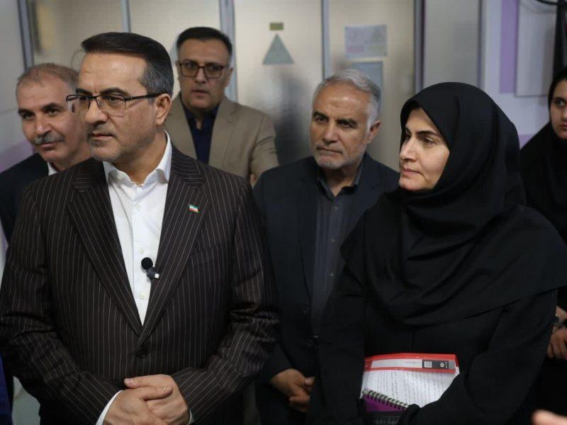 فیلم‌ | بازدید معاون رییس‌جمهور از مراکز درمانی و علمی-کاربردی زنجان