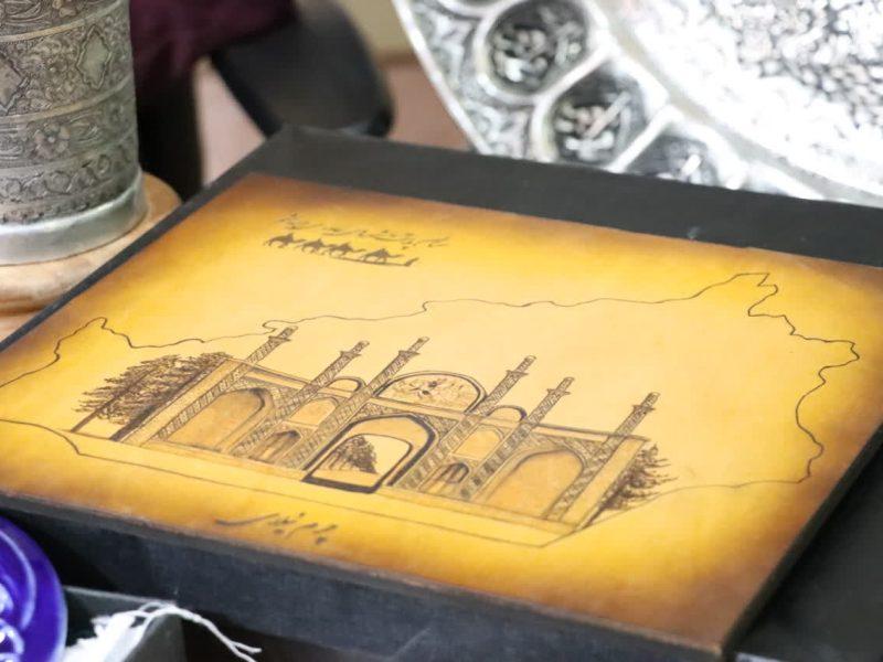 ۶۵ گواهی مهر اصالت برای هنرمندان صنایع دستی یزد صادر شد
