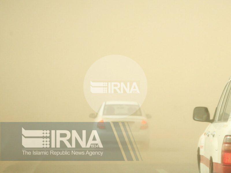 زابل در محاصره طوفان؛ سرعت وزش باد از ۱۰۰ کیلومتر فراتر رفت