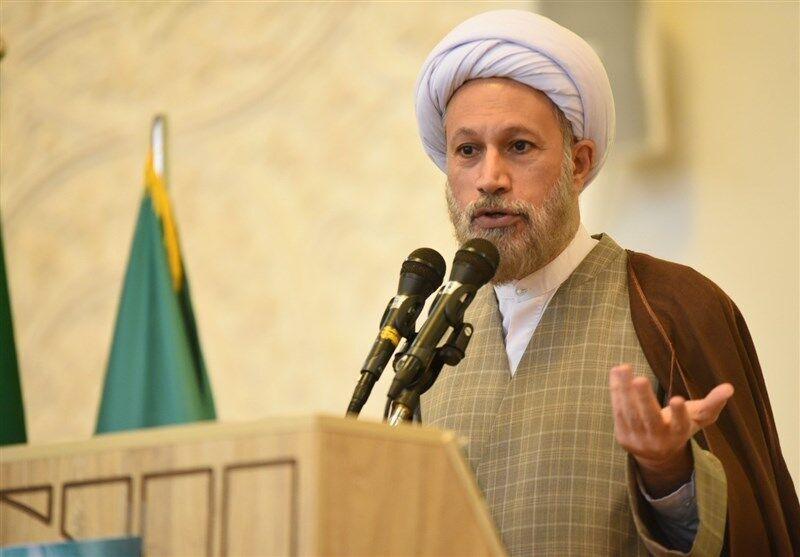 امام جمعه شیراز: حضور خیابانی هیات‌های مذهبی در محرم پررنگ‌تر از گذشته باشد