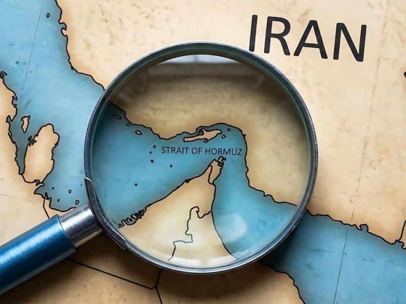 کارشناس جغرافیای سیاسی: ابتکار عمل در میدان و دیپلماسی در دست ایران است
