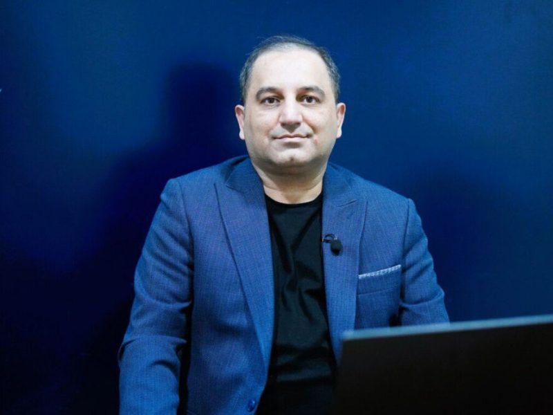 علوی: می‌خواهند شکست‌ها را در فوتبال جبران کنند/ در بازی مصر بازوبند مشکی می‌بندیم