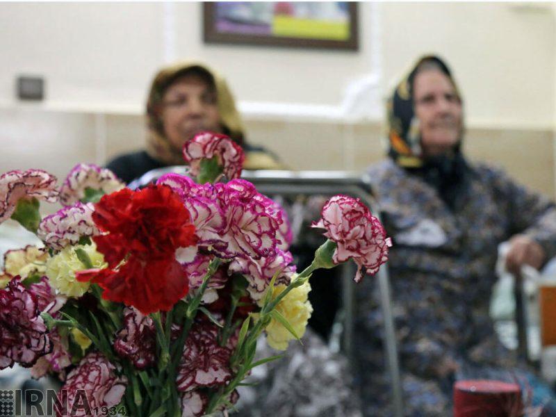 مراکز بهداشت سایه‌بان سلامتی در فصل سپید زندگی