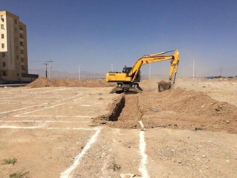 متقاضیان جوانی جمعیت بیرجند زمین خود را در شهرهای مجاور تحویل بگیرند