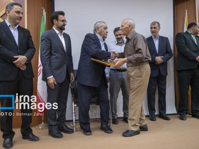 تکریم پیشکسوتان و بازنشستگان اداره‌کل ورزش کرمانشاه