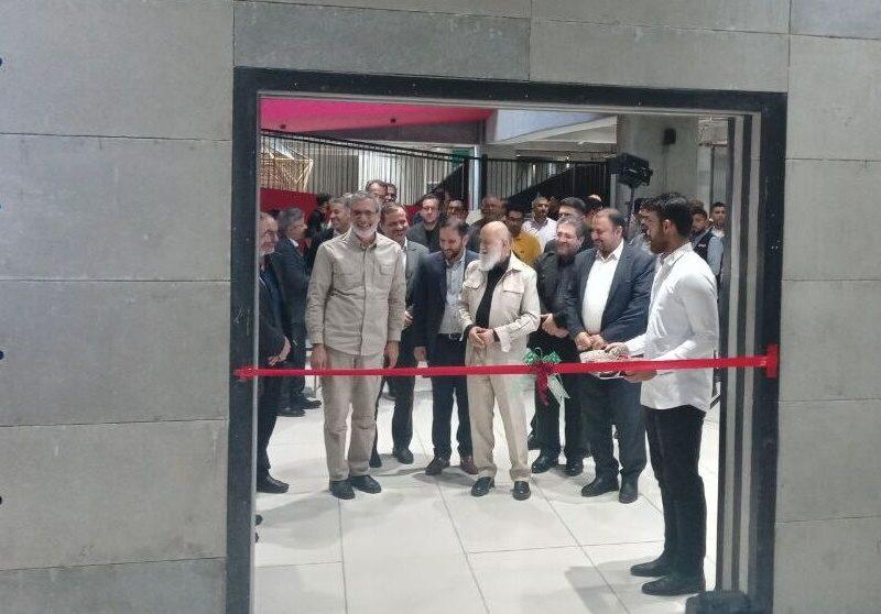 نمایشگاه عکس «تهران؛ خط مقدم مقاومت» در «بلدیه طهران» افتتاح شد