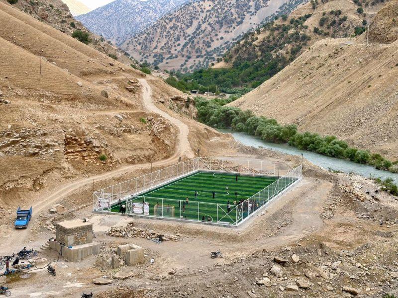 زمین چمن روستای مرزی بانی‌لوان جوانرود افتتاح شد