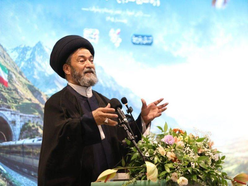 امام جمعه اردبیل: راه‌آهن این استان به قفقاز وصل شود