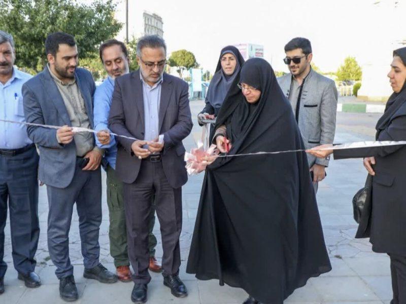 نمایشگاه فروش محصولات مشاغل خرد و خانگی در پارک ملت اراک گشایش یافت