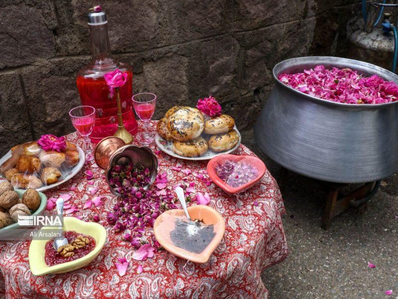 خوی صاحب رویداد ملی گردشگری شد/ثبت رسمی جشنواره گلاب‌گیری در تقویم کشور