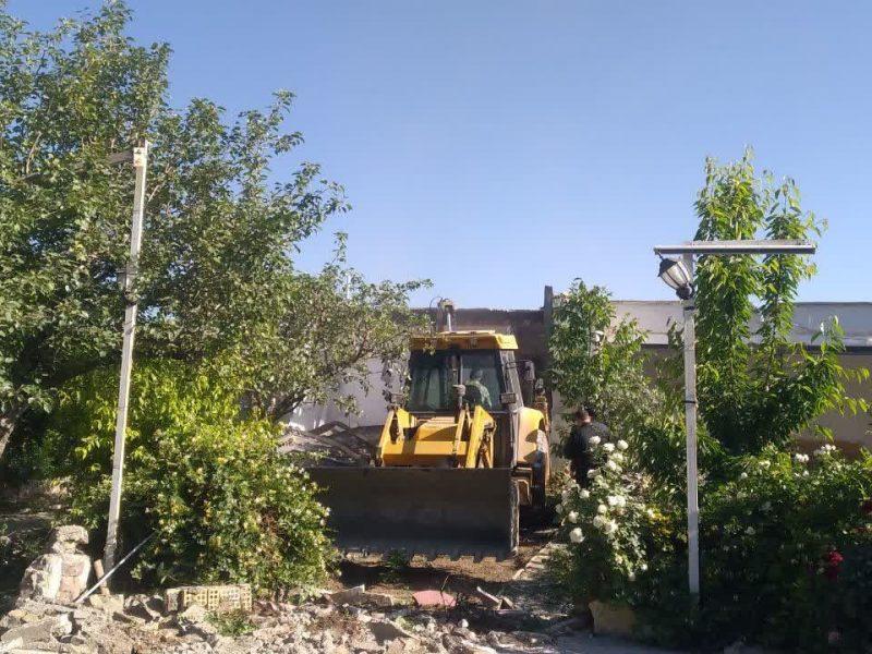 ۲۰ هزار مترمربع اراضی زراعی و باغی بروجرد رفع تصرف شد