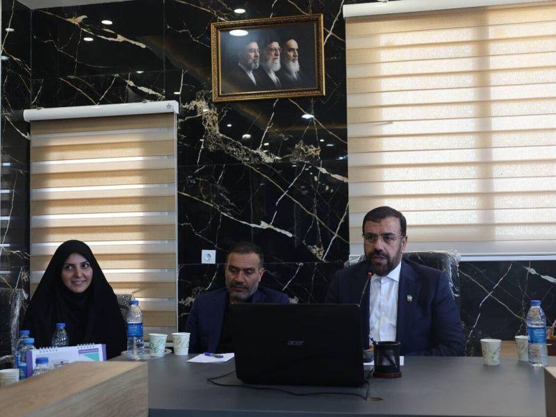 استاندار: فارس در بحبوحه جنگ، یک کارگاه بزرگ عمرانی است